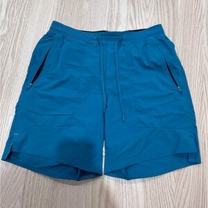 Men’s lululemon shorts 7 inch